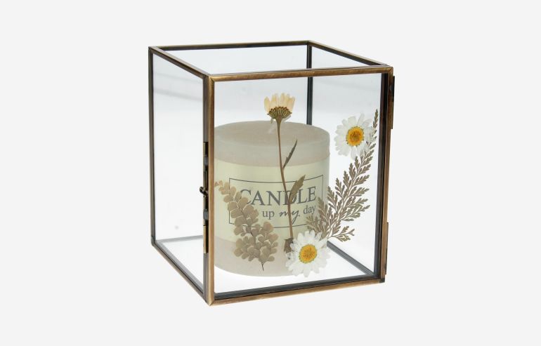 Dried flowers candleholder