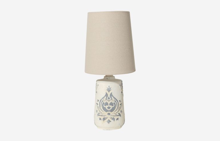 Versalles cream colour table lamp