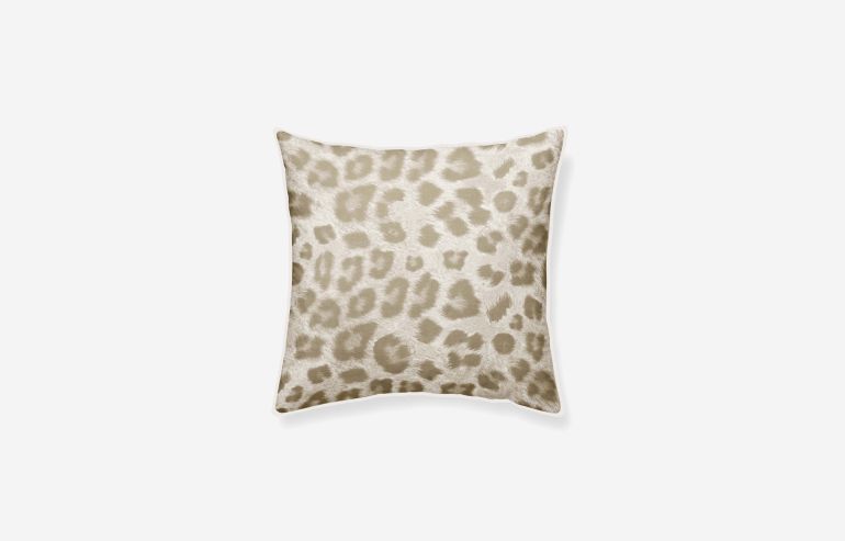 Guepardo velvet cushion 45x45 cm