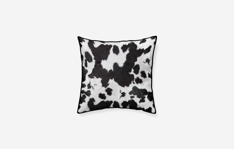 Vaca velver cushion 45x45 cm